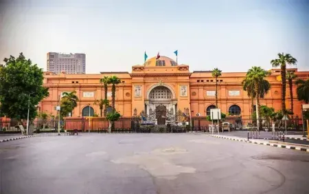 Tour a las Pirámides de Guiza y Museo Egipcio