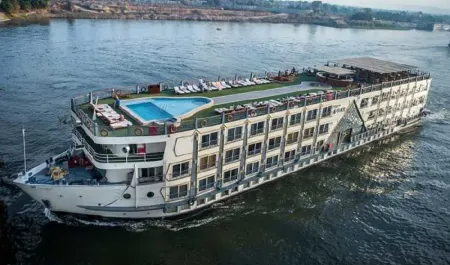 Croisière de 5 jours sur le Nil à bord du MS Zeina 