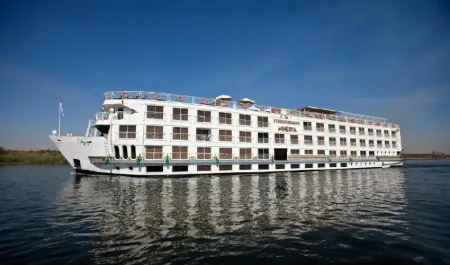 Croisière de 4 jours sur le Nil à bord du MS Steigenberger Minerva