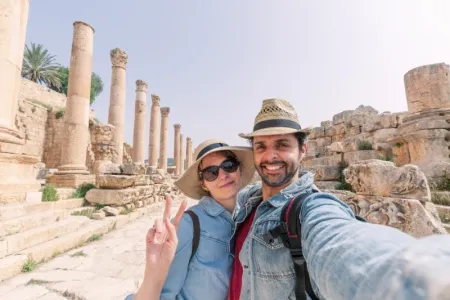 Tour Giordania 5 Giorni: Petra, Wadi Rum e Mar Morto