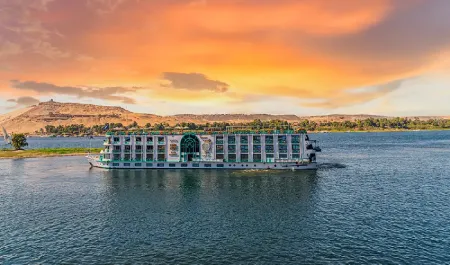 Croisière de 4 jours sur le Nil à bord du Sonesta Moon Goddess