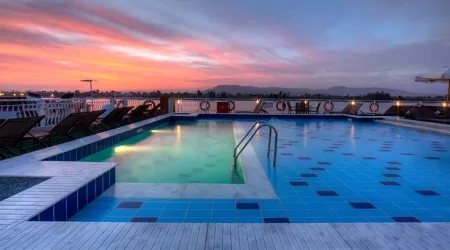 Steinberger Minerva Crucero desde Luxor