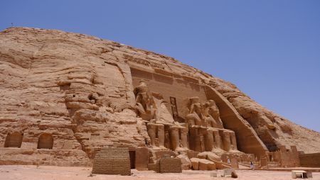 Por Qué Abu Simbel Fue Trasladado: La Historia Completa